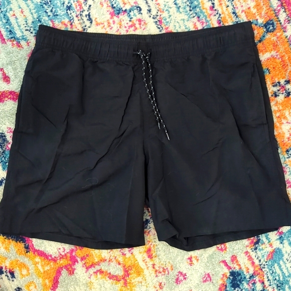 Goodfellow & Co. Men's 7" Swim Trunks - Picture 2 of 12